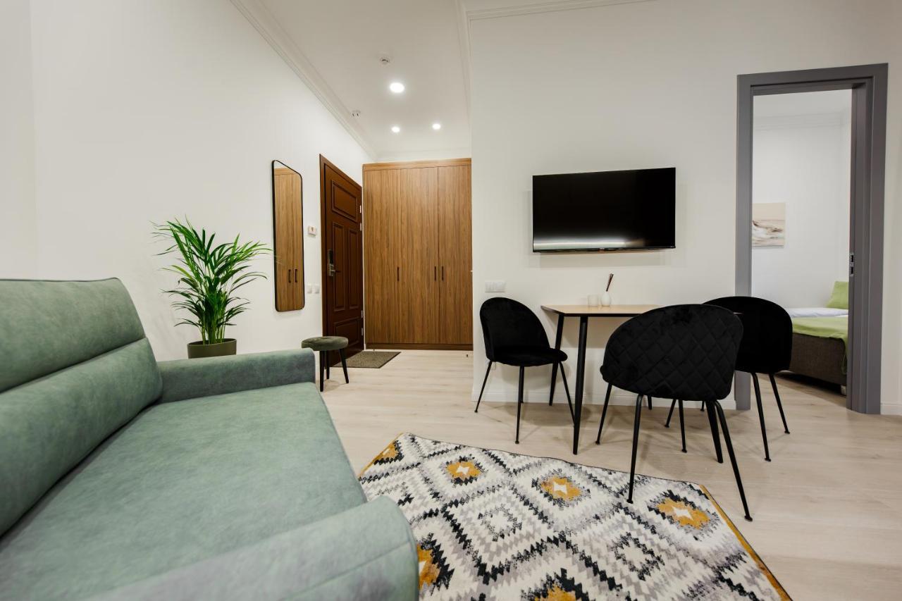 Rigaapartment Elizabetes 22 Self-Service Aparthotel Dış mekan fotoğraf