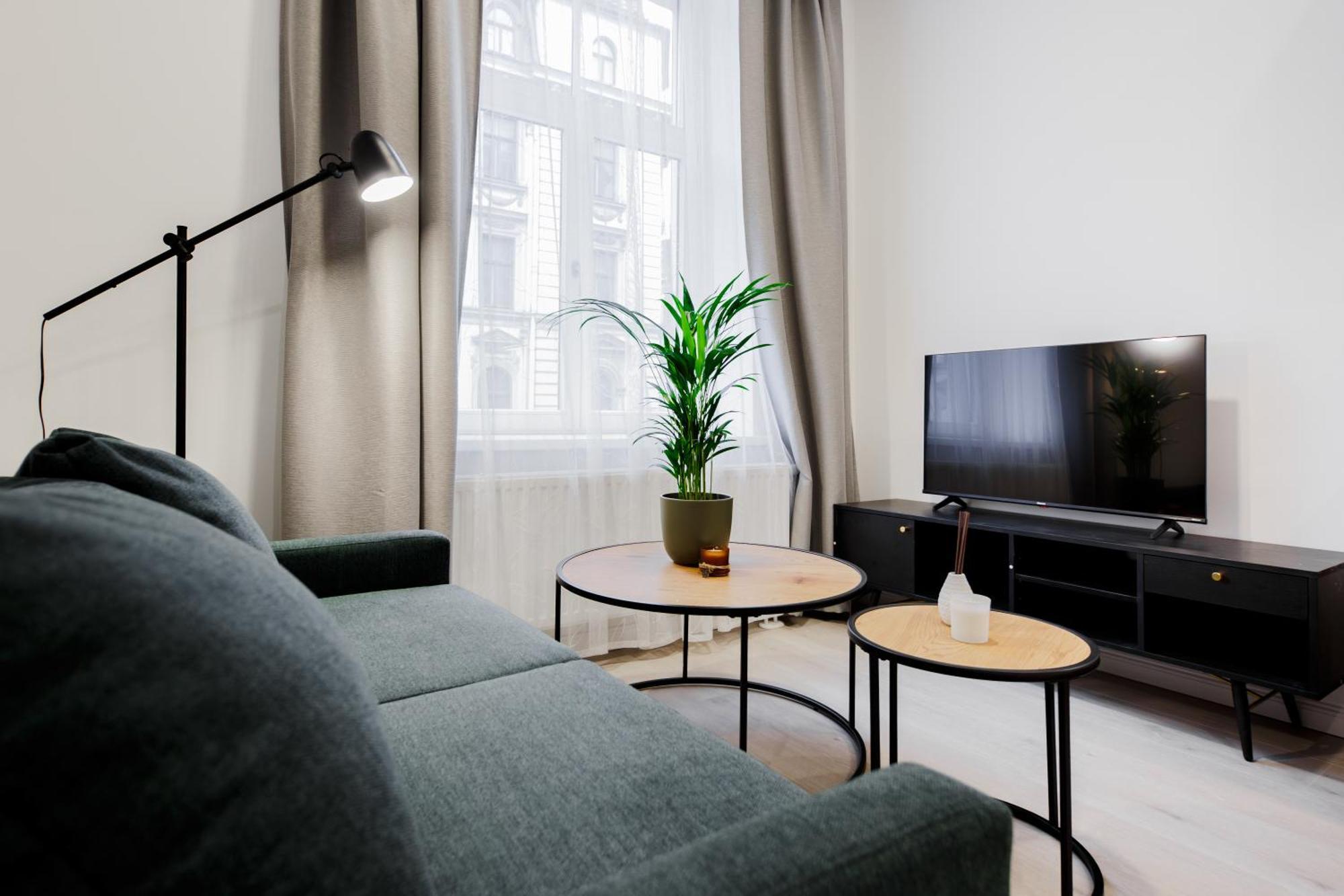 Rigaapartment Elizabetes 22 Self-Service Aparthotel Dış mekan fotoğraf